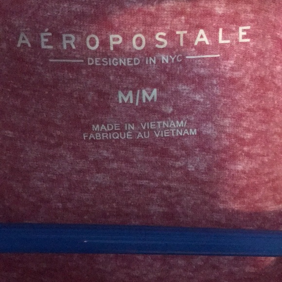 Aeropostale T-shirt - Picture 3 of 3